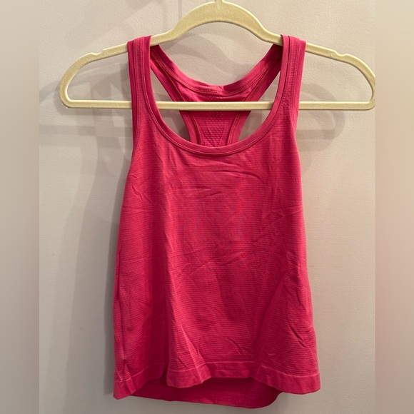 Lululemon Swiftly Tech Racerback Tank 2.0 - Raspberry Coulis - Picture 2 of 4